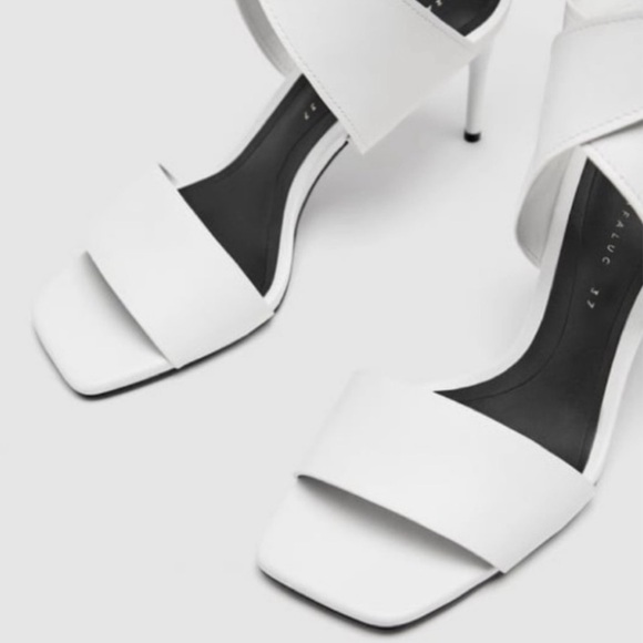 Zara Heeled Sandals - Picture 5 of 11